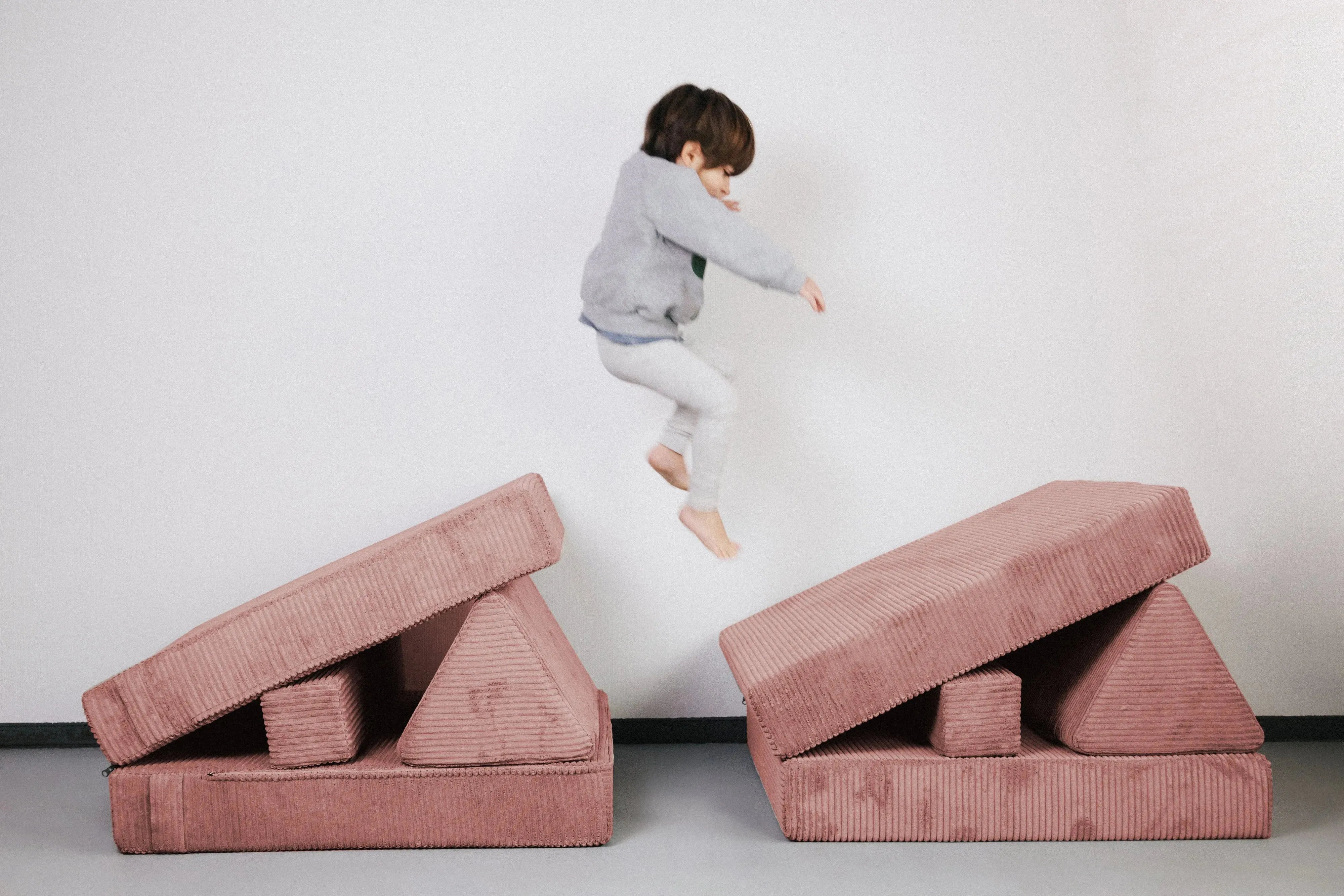 Wonderwuzz Spielsofa Cord